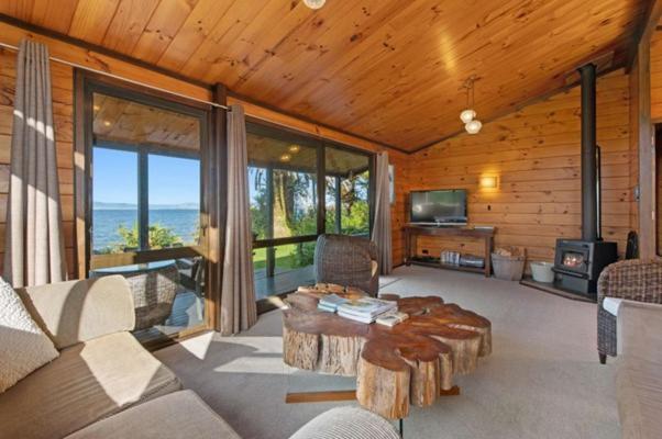 Lake Haven - On The Lakefront Hamurana Bagian luar foto